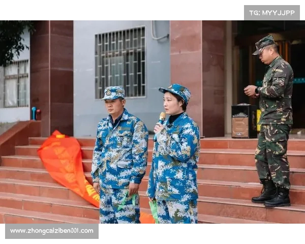 队长带领团队冲刺胜利 共同奋斗迎接挑战展现英雄本色 队长带领团队冲刺胜利 共同奋斗迎接挑战展现英雄本色
